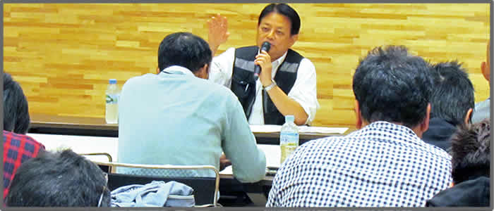 垣沼委員長の講演