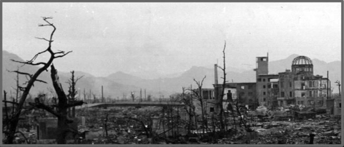 原爆投下後の広島